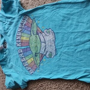 Baby yoda shirt